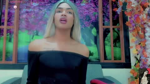 karol Vanessa   online show from April 2026 11:22:02 AM