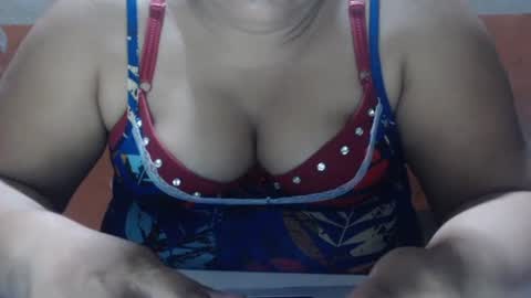 Snapshot of karolbb chatting on January 2025 11:24:01 PM karolbb online show from January 2025 11:24:01 PM