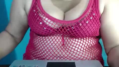 Snapshot of karolbb chatting on September 2025 11:22:02 AM karolbb online show from September 2025 11:22:02 AM