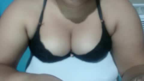 Snapshot of karolbb chatting on September 2025 11:15:01 AM karolbb online show from September 2025 11:15:01 AM