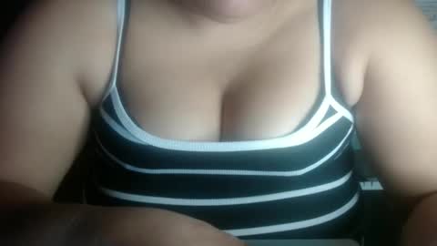 Snapshot of karolbb chatting on October 2025 11:40:01 AM karolbb online show from October 2025 11:40:01 AM