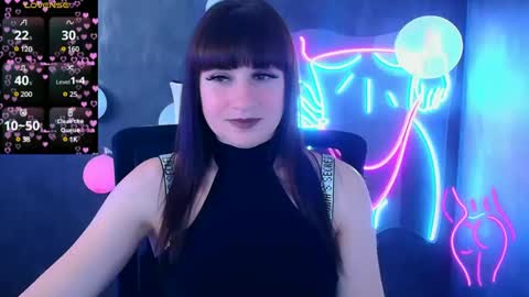 Snapshot of karolina_mia chatting on March 2025 06:40:02 AM Caroline online show from March 2025 06:40:02 AM