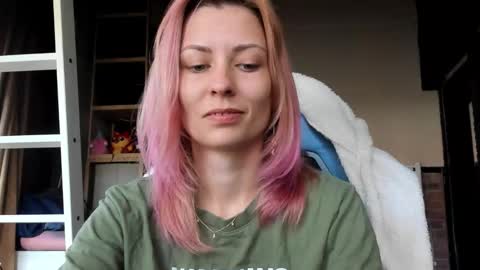 karoline121 online show from October 2025 08:51:02 AM