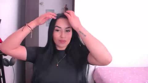 Snapshot of karolinebeatiful chatting on February 2026 02:23:01 PM Karoline online show from February 2026 02:23:01 PM