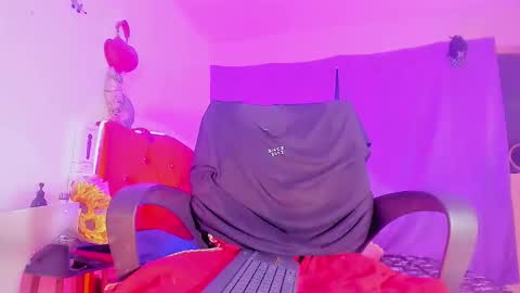 karol online show from December 2025 11:28:02 AM