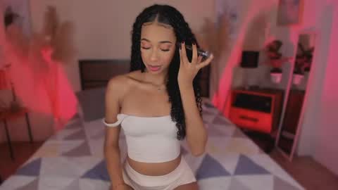 Kary Moon online show from June 2026 08:32:02 PM