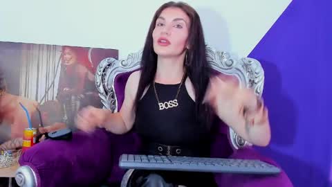 Snapshot of kasandrahayes chatting on May 2026 04:43:02 AM Miss K. online show from May 2026 04:43:02 AM
