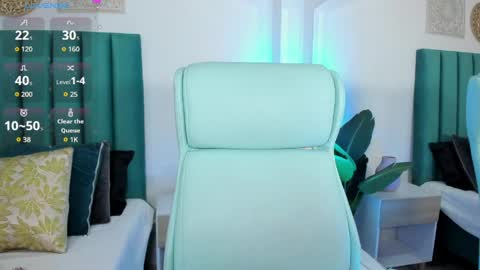 kaseythompson online show from April 2026 09:24:01 PM
