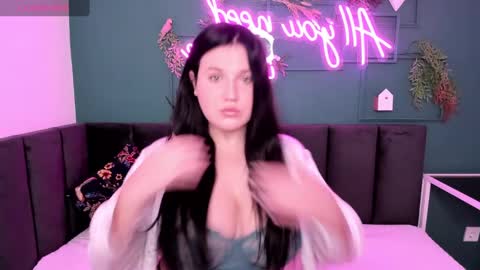 Snapshot of kassandra__grey chatting on December 2024 01:07:02 AM Kassandra 3 online show from December 2024 01:07:02 AM