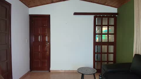 kassandra james online show from November 2025 01:11:01 PM