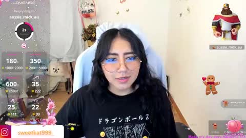 Snapshot of kat_ly_chan chatting on December 2024 04:11:02 PM Kat       online show from December 2024 04:11:02 PM