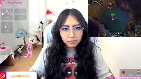 Snapshot of kat_ly_chan chatting on February 2025 05:40:01 PM Kat       online show from February 2025 05:40:01 PM