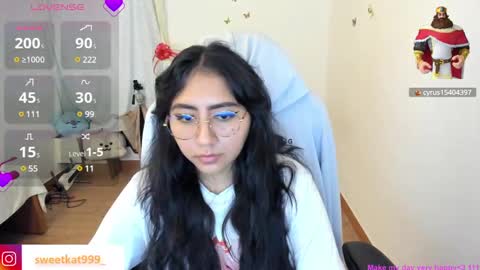 Snapshot of kat_ly_chan chatting on March 2025 05:17:02 PM Kat       online show from March 2025 05:17:02 PM