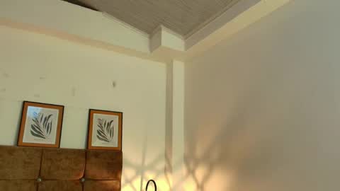 kat paradisse online show from April 2026 11:43:01 AM