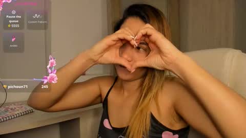 kata22sofia online show from November 2025 05:57:01 PM