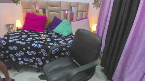 Snapshot of kataleya_018 chatting on December 2024 09:24:01 AM kataleya online show from December 2024 09:24:01 AM