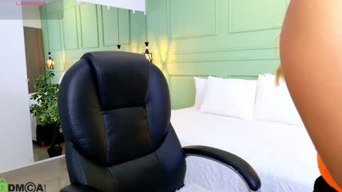 Kat online show from March 2026 12:00:02 PM