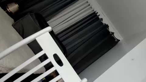 Snapshot of katalinahugecumxx chatting on October 2025 11:06:02 AM katalinahugecumxx online show from October 2025 11:06:02 AM