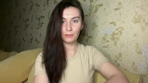 Snapshot of katalinaqe chatting on February 2026 06:05:01 PM KatalinaQE online show from February 2026 06:05:01 PM