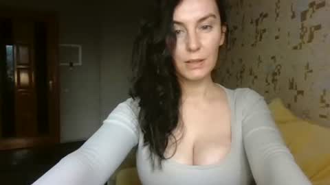 KatalinaQEs online show from September 2025 05:20:01 AM