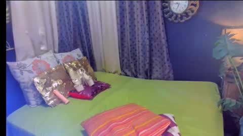 katarina online show from September 2025 12:32:01 AM