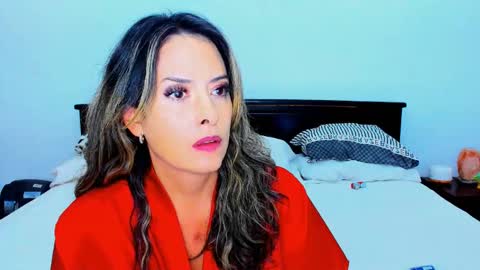 Snapshot of katarina_synnn chatting on December 2024 03:11:01 PM kata online show from December 2024 03:11:01 PM