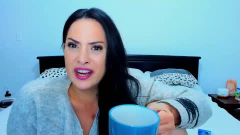 Snapshot of katarina_synnn chatting on March 2025 10:47:01 PM kata online show from March 2025 10:47:01 PM