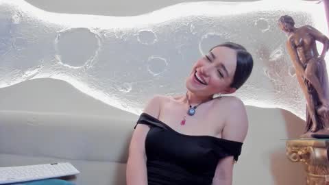 Kate online show from November 2025 09:48:01 PM