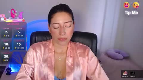 Carla Palmer online show from December 2025 09:45:01 PM