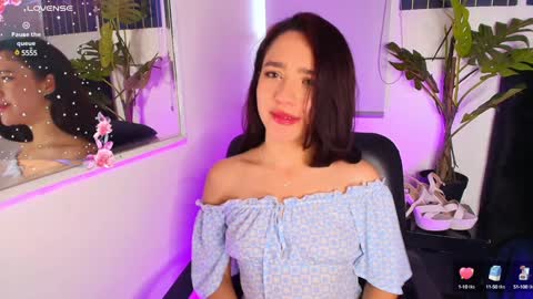 Snapshot of kate_crown chatting on January 2025 05:19:01 PM Kate Crown online show from January 2025 05:19:01 PM