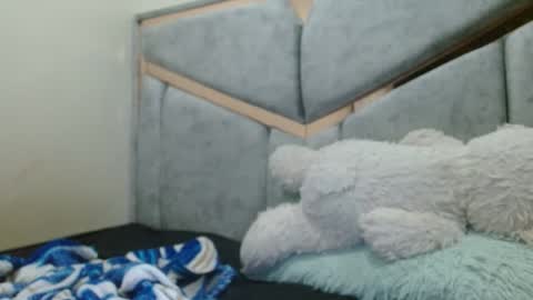 Snapshot of kate_davies chatting on October 2025 12:35:01 AM kate online show from October 2025 12:35:01 AM