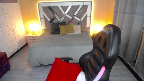 Snapshot of kate_lawrence_ chatting on February 2025 03:30:01 AM kate_lawrence_ online show from February 2025 03:30:01 AM