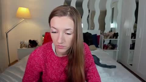 Snapshot of kate_redgar chatting on February 2025 03:56:01 PM kate_redgar online show from February 2025 03:56:01 PM