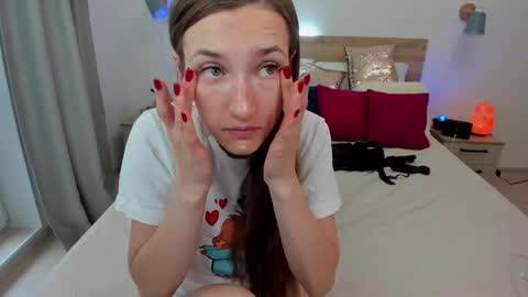 Snapshot of kate_redgar chatting on September 2025 11:12:01 AM kate_redgar online show from September 2025 11:12:01 AM