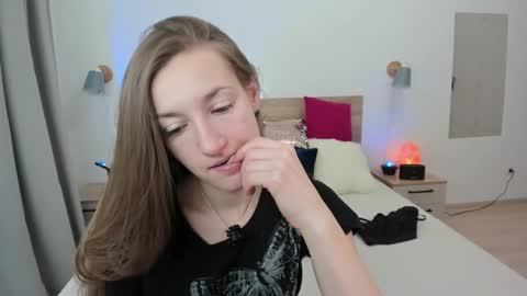 kate_redgar online show from February 2026 01:45:01 PM