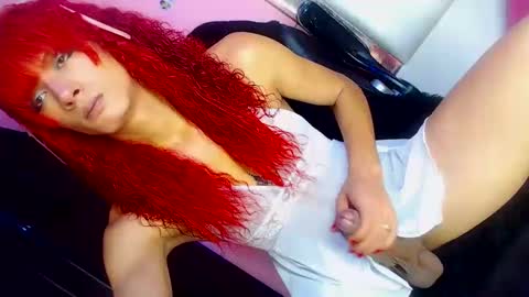 Snapshot of kate_secret chatting on December 2024 06:02:01 PM is secret for lovers online show from December 2024 06:02:01 PM