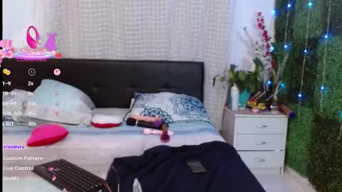 Snapshot of kateangelly chatting on September 2025 03:19:01 AM kateangelly online show from September 2025 03:19:01 AM