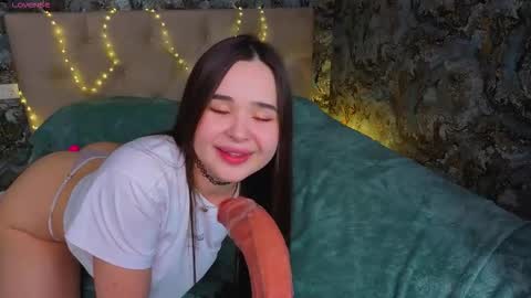 Kate online show from November 2025 04:18:01 PM