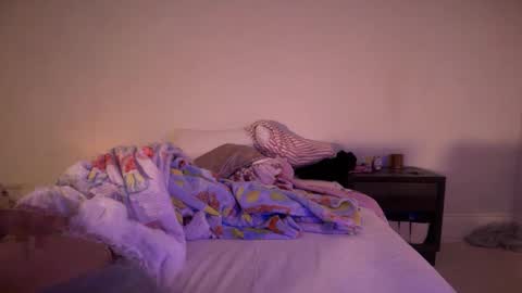 Snapshot of kateharperr chatting on September 2025 06:16:02 AM kateharperr online show from September 2025 06:16:02 AM