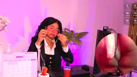 katelovings online show from April 2026 01:31:01 PM