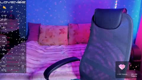 Snapshot of katemad111 chatting on September 2025 06:01:02 AM Katty online show from September 2025 06:01:02 AM