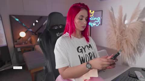 Snapshot of kateowens chatting on November 2025 11:54:01 AM Kate Owens online show from November 2025 11:54:01 AM