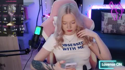 Lisa online show from December 2025 02:16:01 AM