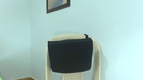 Snapshot of katerineleon chatting on February 2025 09:20:02 PM katerineleon online show from February 2025 09:20:02 PM