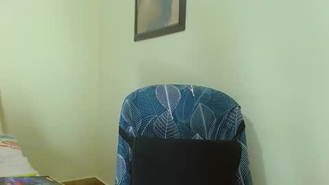 Snapshot of katerineleon chatting on October 2025 09:17:02 PM katerineleon online show from October 2025 09:17:02 PM