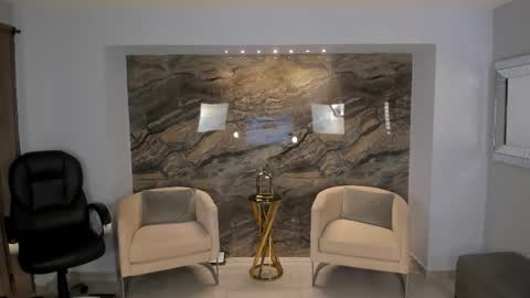 K A T E  online show from November 2025 12:17:01 PM