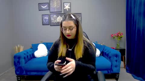 Kate online show from March 2025 06:18:01 PM