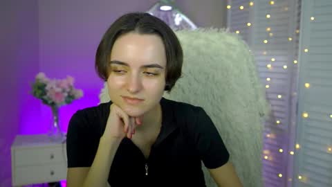 Snapshot of katewillows chatting on December 2025 12:10:01 PM katewillows online show from December 2025 12:10:01 PM