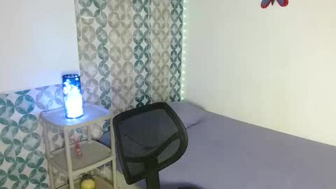 Snapshot of katharinasmith chatting on November 2025 06:40:01 PM Kathe online show from November 2025 06:40:01 PM