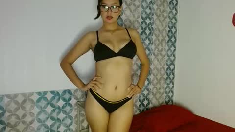 Snapshot of katharinasmith chatting on December 2025 03:54:01 PM Kathe online show from December 2025 03:54:01 PM